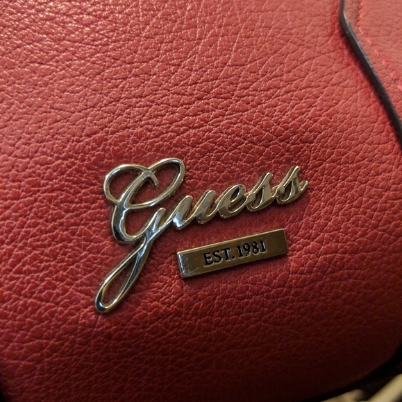 dillards guess purses